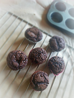 A picture of Eggless chocolate chips cup cakes.
