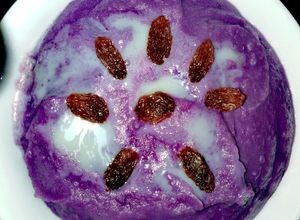 Hình của món Chè khoai lang tím ạ.