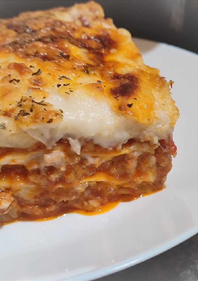 Una foto de Lasaña rápida fácil y deliciosa👌🍅