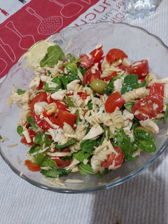 Una foto de Ensalada muy sabrosa de rúcula