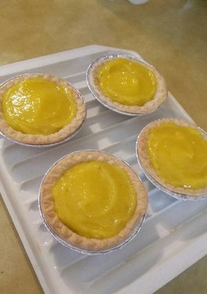 A picture of Butterless Lime Curd Mini Pies.