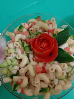 A picture of Diet salad... Very simple & yummy.