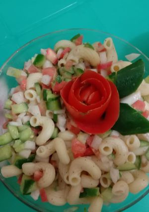 A picture of Diet salad... Very simple & yummy.