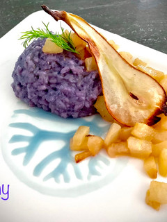 Foto di RISOTTO CAVOLO VIOLA, TALEGGIO E PERE