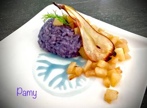Foto di RISOTTO CAVOLO VIOLA, TALEGGIO E PERE