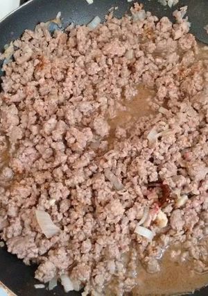 Una foto de Carne molida para empanadas. ॐ