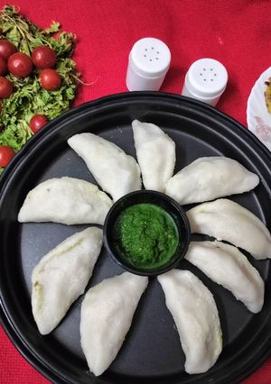A picture of Rice flour chana dal pitha.