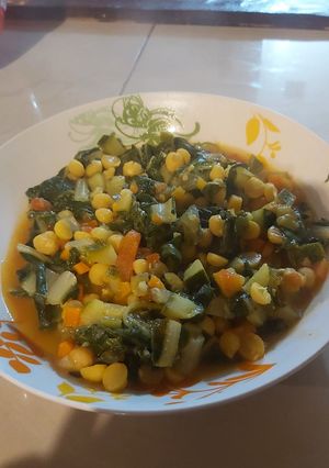 Una foto de Garbanzos con verduras