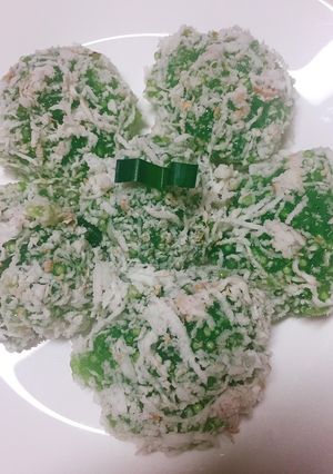 A picture of Sago Coconut (Kuih Sagu Kelapa).
