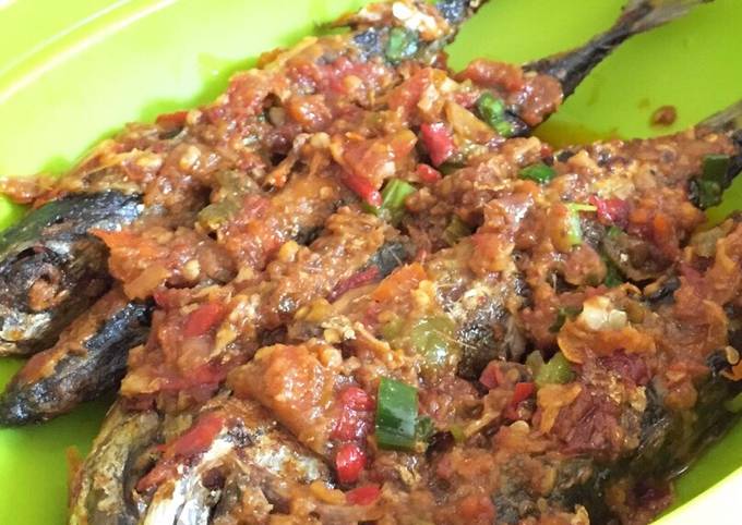 Resep Ikan makarel pedas, Lezat