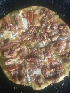 சிக்கன் பீட்ஸா(chicken pizza recipe in tamil) செய்முறை முக்கிய புகைப்படம்