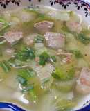 Canh cải thảo nấu chả bò viên