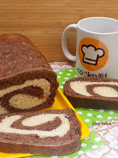 Kakaós kalács tejszínnel és joghurttal recept fotója