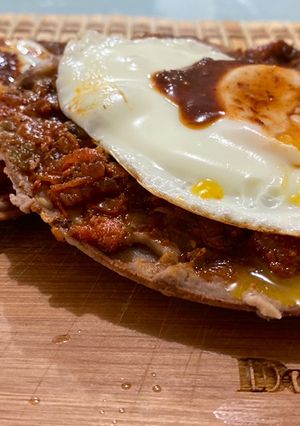 A picture of Egg on Toastada with Chorizo Sauce 🤤.