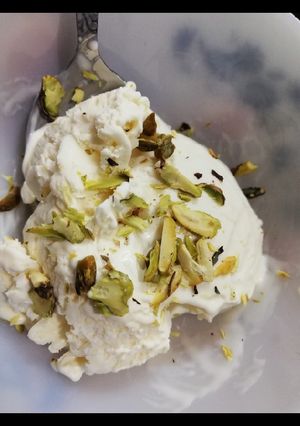A picture of Vanilla ice-cream a quick recipe #eid k pakwan.