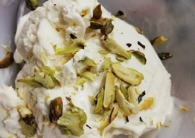 Vanilla ice-cream a quick recipe #eid k pakwan