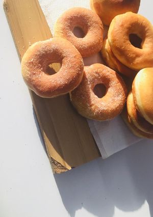 A picture of Doughnuts.