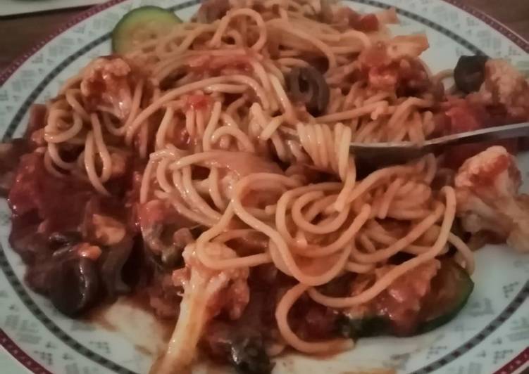 Recipe of Delicious Spaghetti alla puttanesca