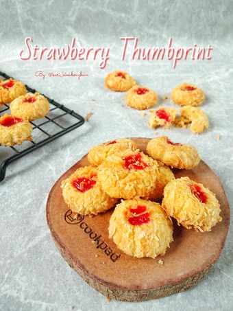 Easy Way Prepare Strawberry Thumbprint Cookies the Can Spoil the Tongue Makes you drool