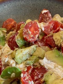 Foto de Queijo Mozzarella com Tomate e Abacate