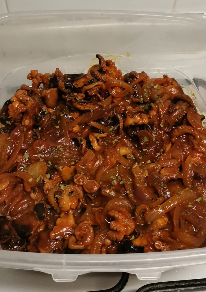 Una foto de Pulpitos encebollados