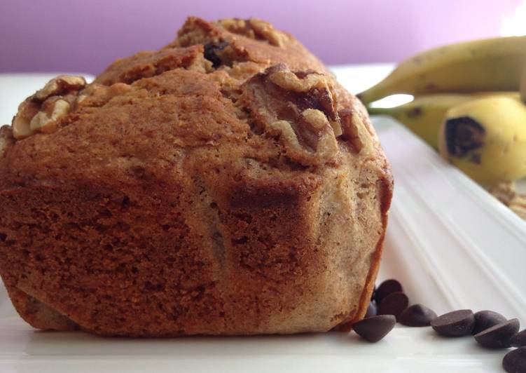 Bizcocho de plátanos, nueces y chocolate
