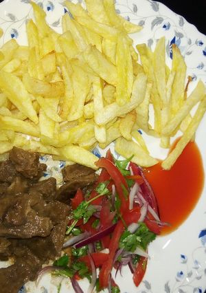 A picture of Chips and beef #4weekschallenge.