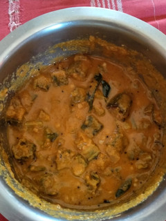 வெண்டைக்காய் அரைத்த குழம்பு செய்முறை முக்கிய புகைப்படம்