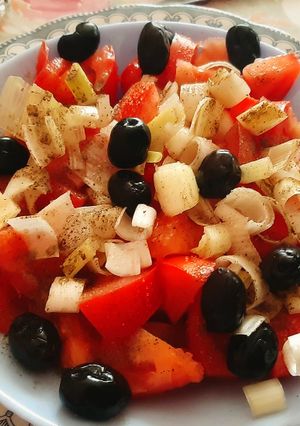 Une photo de Salade de tomate 🍅