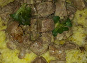 صورة لوصفة ثريد منسف شاكرية بالخبز العراقي مع الأرز المدخن بطريقتي 🍖🍛