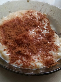Una foto de Arroz con leche y canela