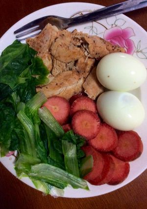 A picture of Easy Paleo cooking.