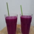 Smoothies pisang & buah naga