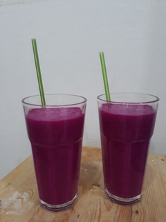 Foto resep Smoothies pisang & buah naga