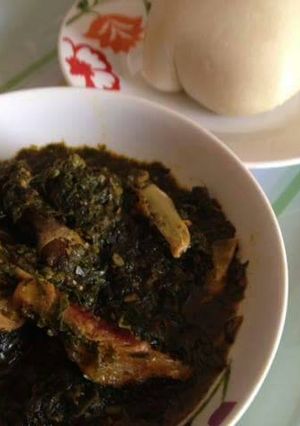 A picture of Vegetable soup with ofo.