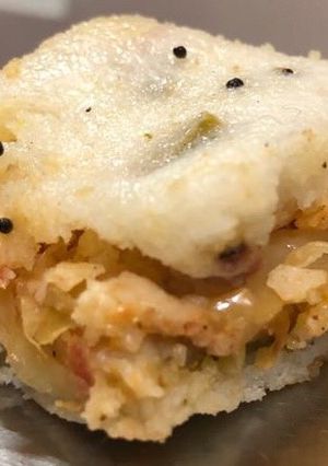 A picture of Sandwich Dhokla.