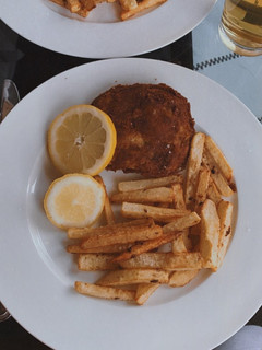A picture of Vegan No Fish & Chips.