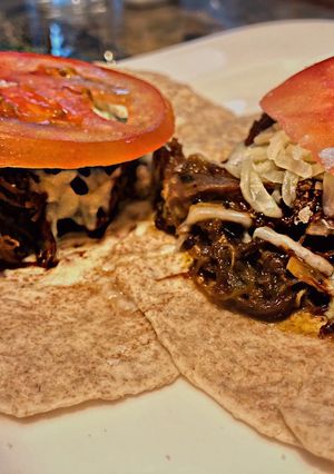 Una foto de Meat Burritos