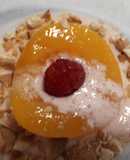 Melocotón al yogur de limón y frambuesa