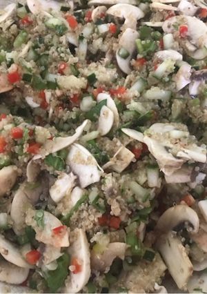 Una foto de Ceviche de champiñones y quinoa