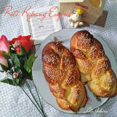 A picture of Roti Kepang Empuk.