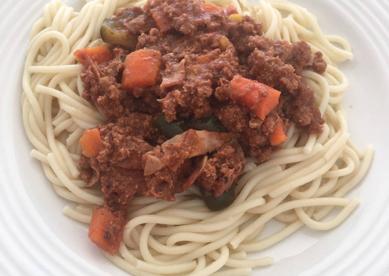 Spaghetti Bolognesa con Verduras