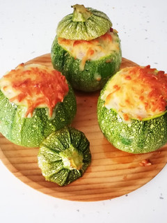 Una foto de Calabacines rellenos