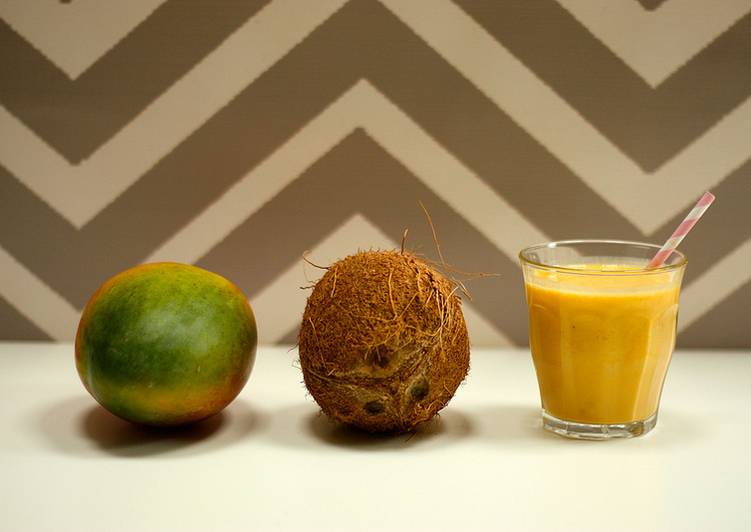Mango & Coconut smoothie