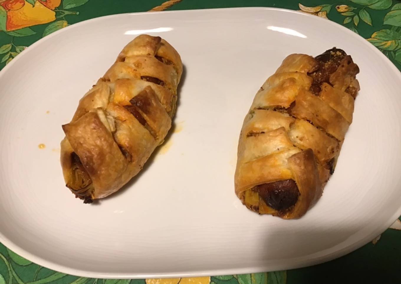 Feuilletés croustillants au chorizo,poireau et parmesan