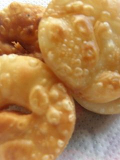 Una foto de Tortas fritas de dulce de leche