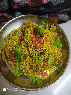 ચટપટી ભેળ (Bhel in gujarati) રેસીપી મુખ્ય ફોટો