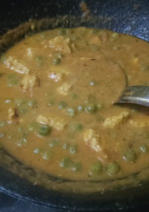 मटर पनीर (matar paneer recipe in Hindi) रेसिपी मुख्य फोटो