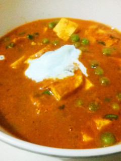 मटर पनीर (Matar paneer recipe in hindi) रेसिपी मुख्य फोटो