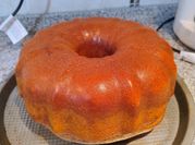 Una foto de bizcochuelo savarin essen